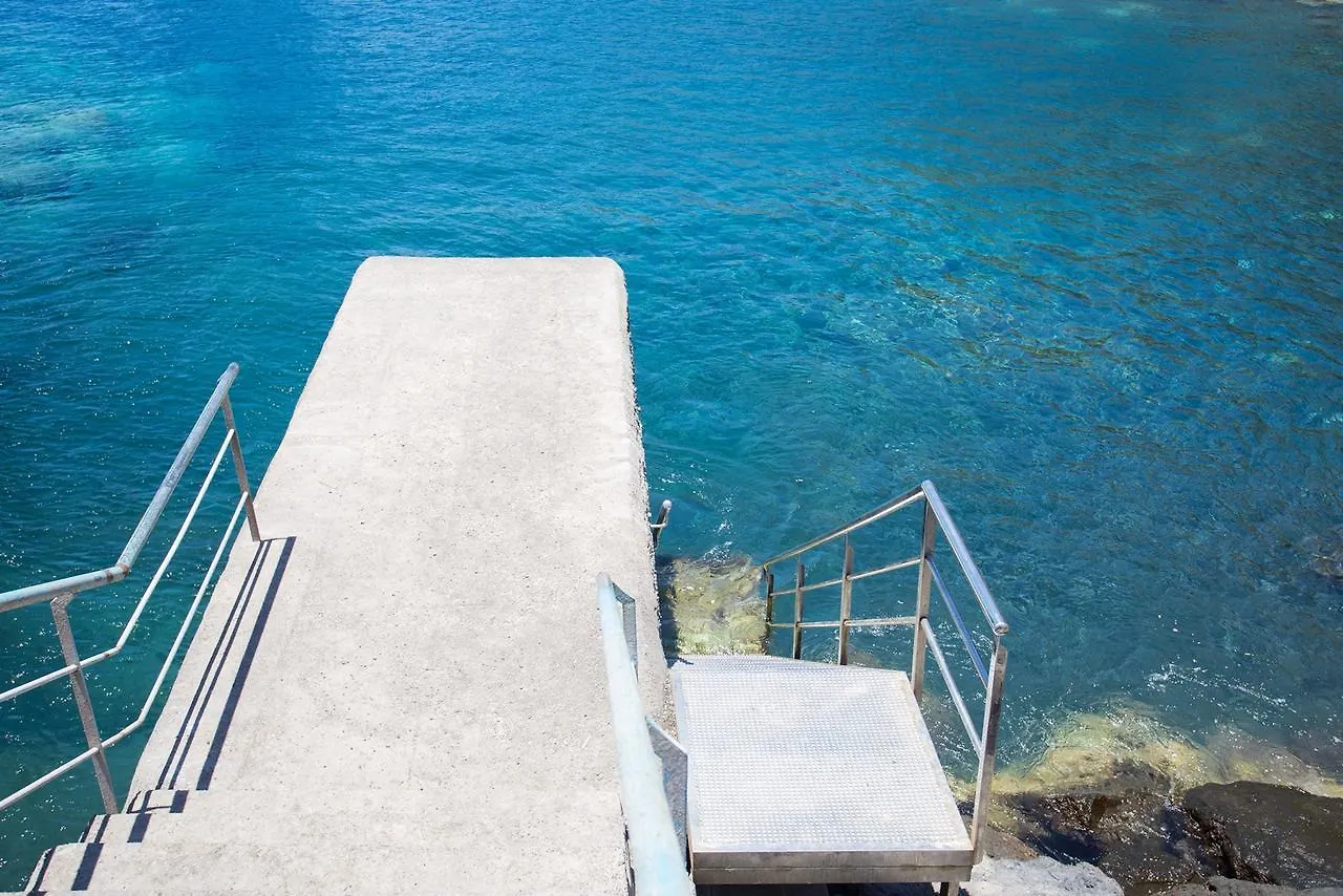 Live Santa Cruz Pinocha Apartment